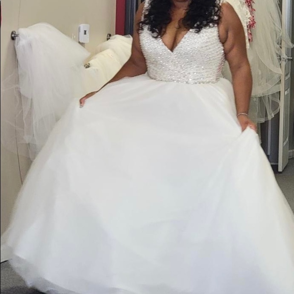 Beautify Tulle & Rhinestone Ball Gown